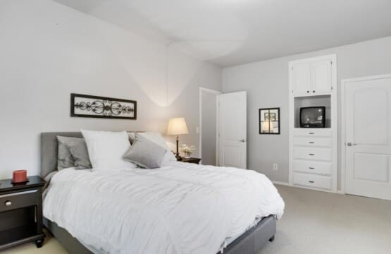 30ce1baff4434f61bec72348f8372012.jpg