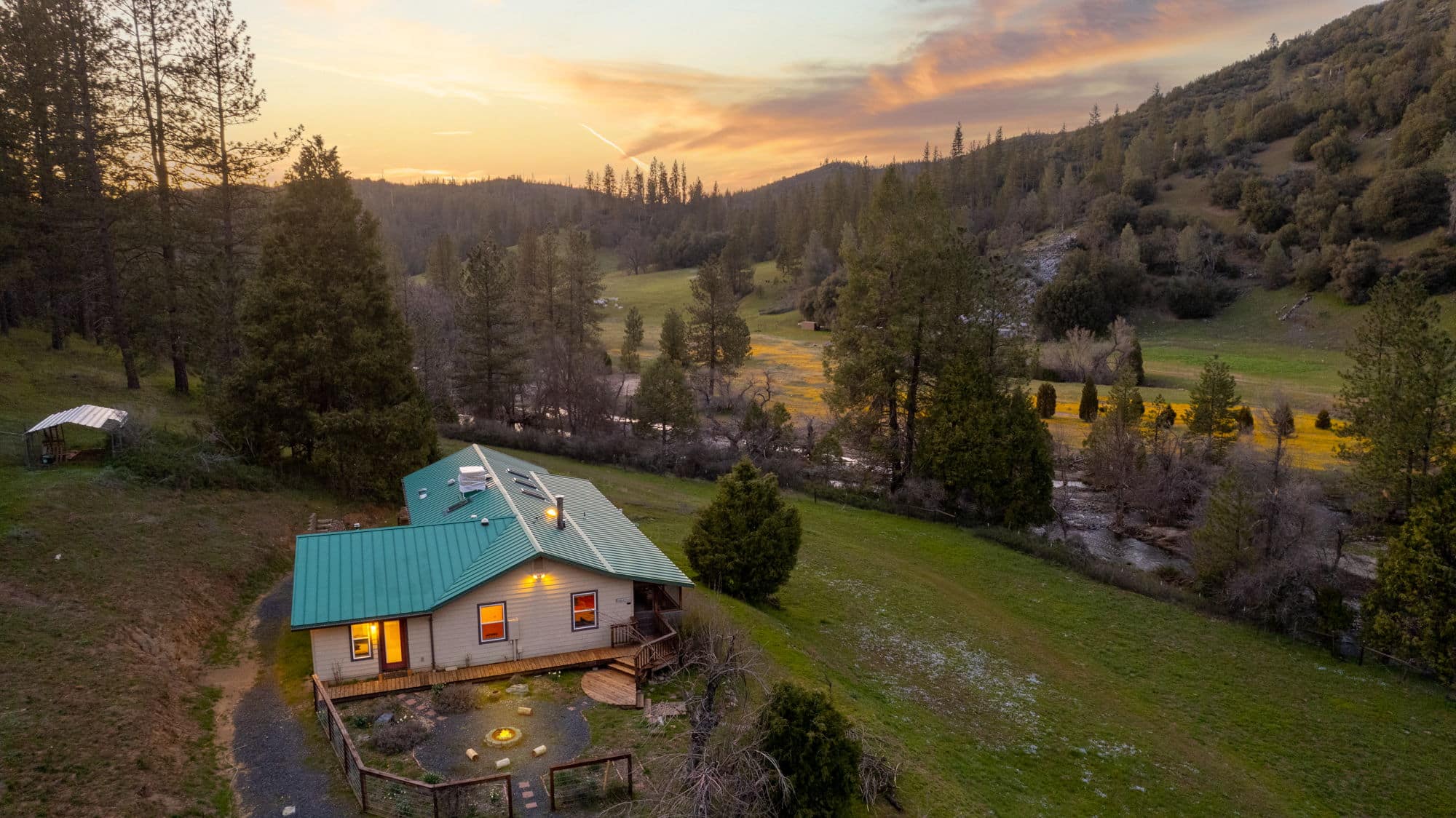 Kowana Valley Lodge at Golden Hour